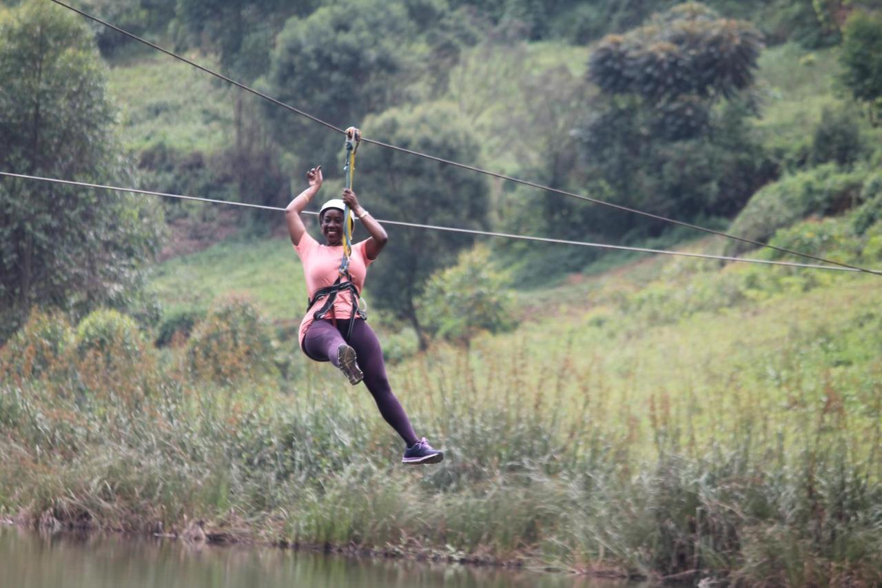 Crater Bay Cottages Kabale Екстериор снимка