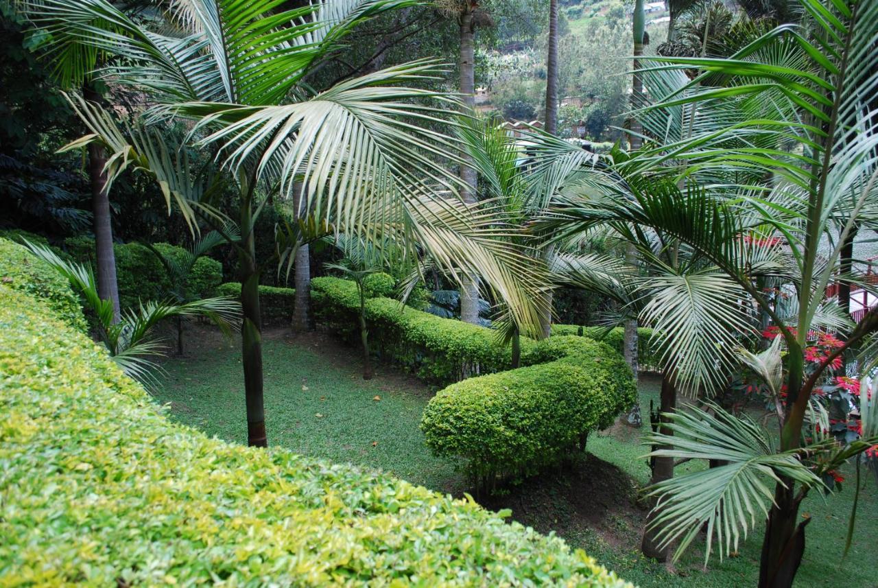 Crater Bay Cottages Kabale Екстериор снимка